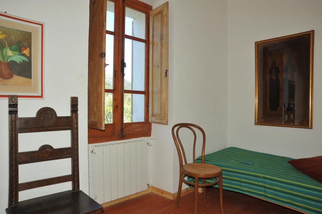 Campi Elisi B&B 사사리 객실 사진