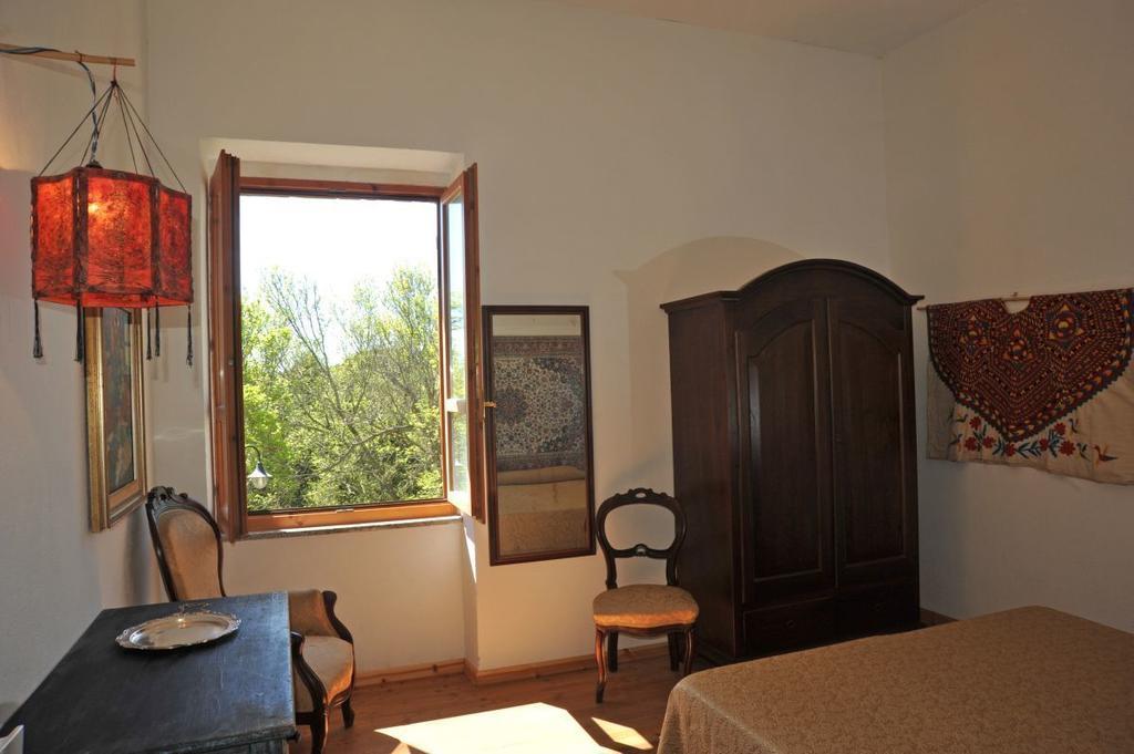 Campi Elisi B&B 사사리 객실 사진